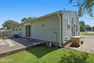 202 Tower Dr, Jacksonville, NC 28546 - Photo 5