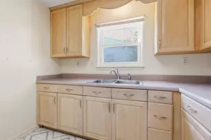 202 Tower Dr, Jacksonville, NC 28546 - Photo 19