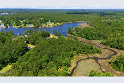 292 Southern Plantation Drive S, Oriental, NC 28571 - Photo 13