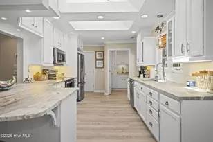 417 Holly St, Emerald Isle, NC 28594 - Photo 23