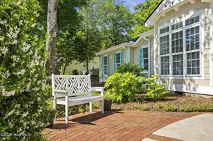 417 Holly St, Emerald Isle, NC 28594 - Photo 3
