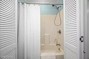 417 Holly St, Emerald Isle, NC 28594 - Photo 47