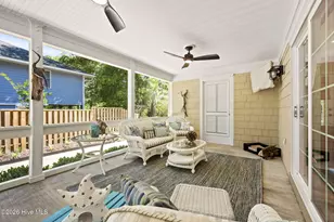 417 Holly St, Emerald Isle, NC 28594 - Photo 9