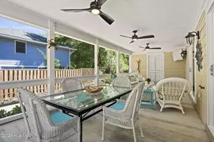 417 Holly St, Emerald Isle, NC 28594 - Photo 13