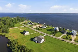 117 E Dowry Creek, Belhaven, NC 27810 - Photo 1