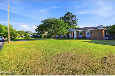 607 Oakwood Avenue, Jacksonville, NC 28546 - Photo 3