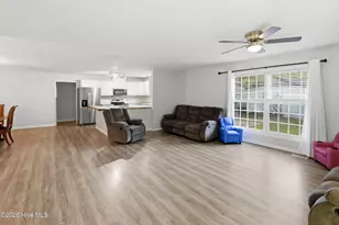 607 Oakwood Ave, Jacksonville, NC 28546 - Photo 9