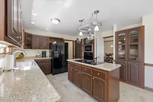 215 Bayshore Dr, Elizabeth City, NC 27909 - Photo 31