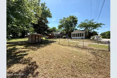 101 Cherry Street, Williamston, NC 27892 - Photo 11