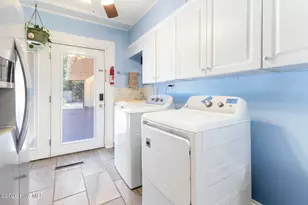 2006 W Broad St, Elizabethtown, NC 28337 - Photo 33