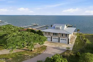 120 Sam E Ln, Harkers Island, NC 28531 - Photo 5