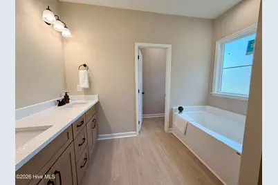 3704 Huntcliff Drive, La Grange, NC 28551 - Photo 17