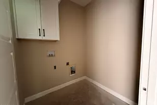3704 Huntcliff Dr, La Grange, NC 28551 - Photo 11