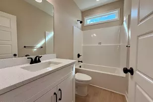 3704 Huntcliff Dr, La Grange, NC 28551 - Photo 9