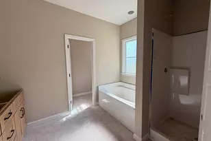 3704 Huntcliff Dr, La Grange, NC 28551 - Photo 9