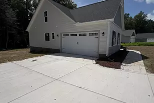 3704 Huntcliff Dr, La Grange, NC 28551 - Photo 3