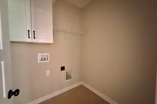 3704 Huntcliff Dr, La Grange, NC 28551 - Photo 11