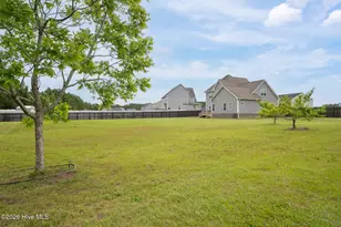 307 Stella Bridgeway Dr, Stella, NC 28582 - Photo 39