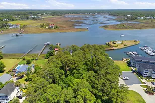 332 NE 52nd St, Oak Island, NC 28465 - Photo 59