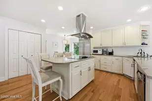9707 Green Glen Rd, Emerald Isle, NC 28594 - Photo 25