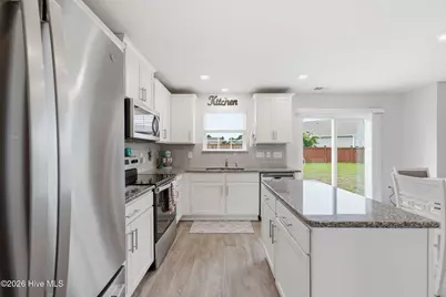 421 Frida Road, New Bern, NC 28560 - Photo 11