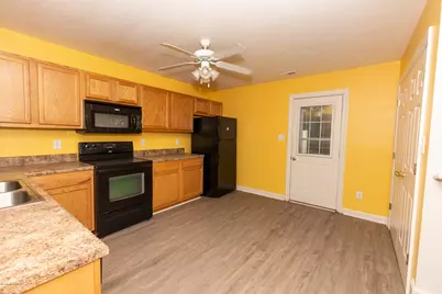 104 Streamwood Drive, Jacksonville, NC 28546 - Photo 7