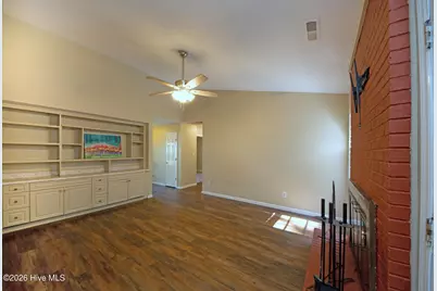 186 Raintree Circle, Jacksonville, NC 28540 - Photo 9