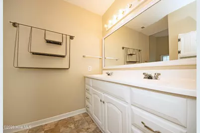 186 Raintree Circle, Jacksonville, NC 28540 - Photo 25