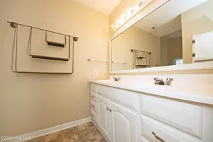 186 Raintree Cir, Jacksonville, NC 28540 - Photo 25