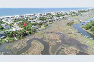 301 22nd Place E, Oak Island, NC 28465 - Photo 31