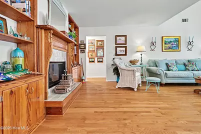 301 22nd Place E, Oak Island, NC 28465 - Photo 15