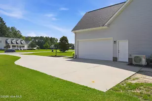 3204 Misty Pines Rd, Greenville, NC 27858 - Photo 7