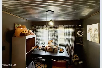 207 W Church Street, Walstonburg, NC 27888 - Photo 5