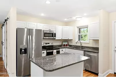 548 Manassas Drive, Wilmington, NC 28409 - Photo 9