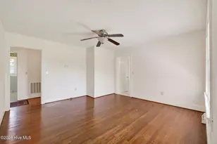 403 S Pearl St, Princeton, NC 27569 - Photo 15