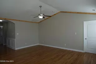 311 Spring Maple Wy, Richlands, NC 28574 - Photo 5