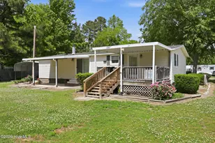 3526 Red Tip Ln, Farmville, NC 27828 - Photo 5