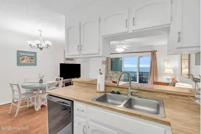 902 Carolina Beach Avenue N #Unit 2b, Carolina Beach, NC 28428 - Photo 11