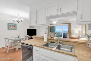 902 Carolina Beach Ave N, Carolina Beach, NC 28428 - Photo 11