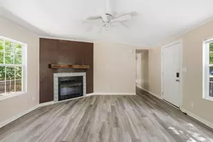 106 McClendon Ct, Richlands, NC 28574 - Photo 5