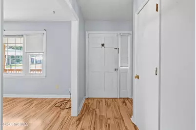 207 Maplehurst Drive, Jacksonville, NC 28540 - Photo 9