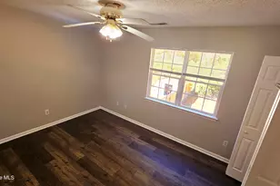 2125 Brandymill Ln, Jacksonville, NC 28546 - Photo 7