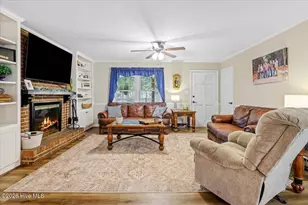 2943 Cherry Ln, Kinston, NC 28504 - Photo 19