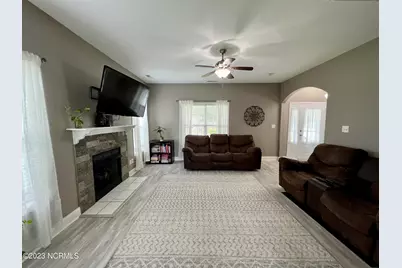 132 Foggy River Way, Jacksonville, NC 28540 - Photo 3