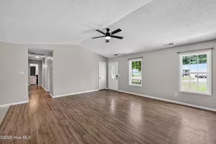 125 Sweet Water Dr, Jacksonville, NC 28540 - Photo 5