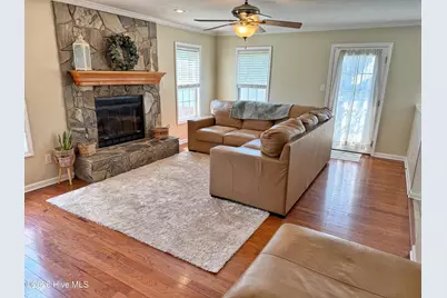 120 New Castle Drive, Jacksonville, NC 28540 - Photo 13