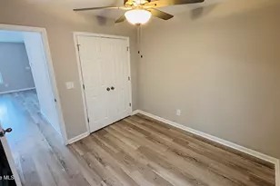 1151 Cross Creek Cir, Greenville, NC 27834 - Photo 5
