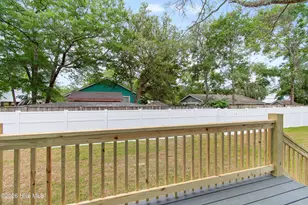 106 NW 23rd St, Oak Island, NC 28465 - Photo 31