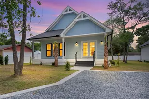 106 NW 23rd St, Oak Island, NC 28465 - Photo 5