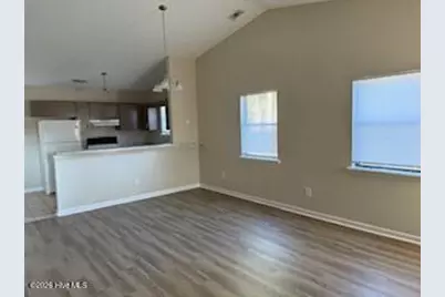 1917 Countrywood Boulevard, Jacksonville, NC 28540 - Photo 3
